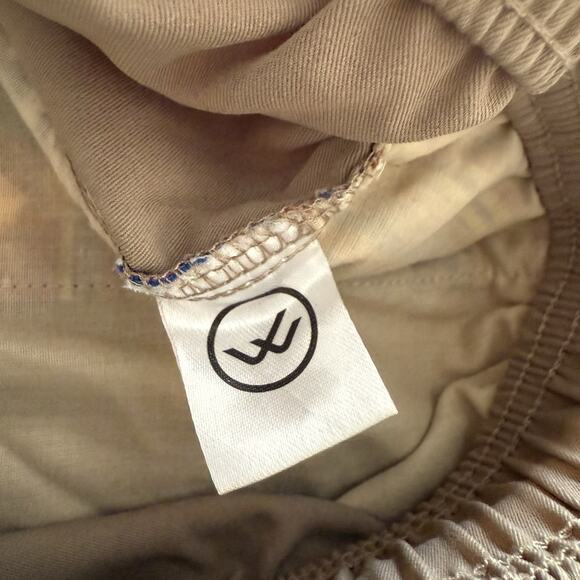 Wowie Men’s Shorts Flow 2.0 Men’s XXL Desert Tan Stretch Ultralite Outdoors EUC - Picture 6 of 11